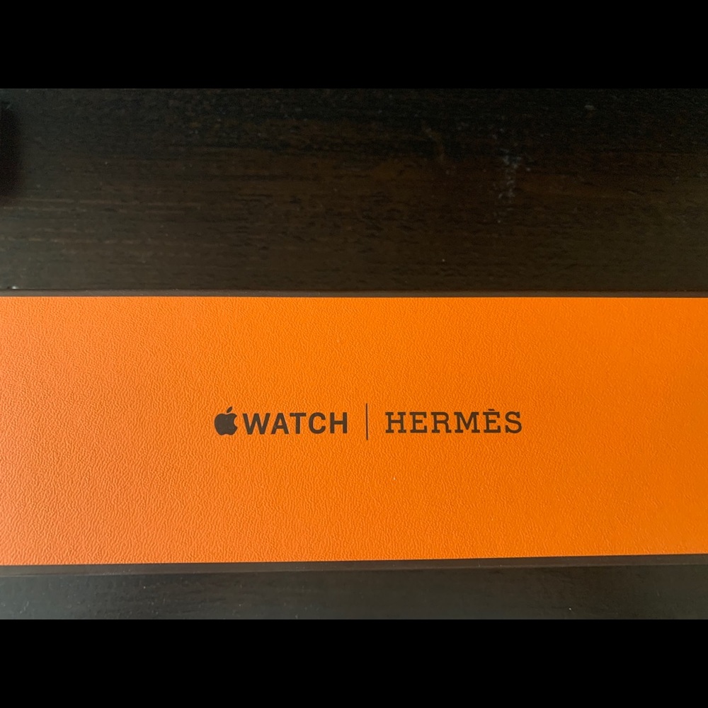 Hermès iwatch! Brand new, never been used!!